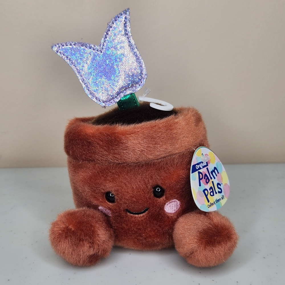 NWT Palm Pals "Holland Potted Tulip" Plush Toy